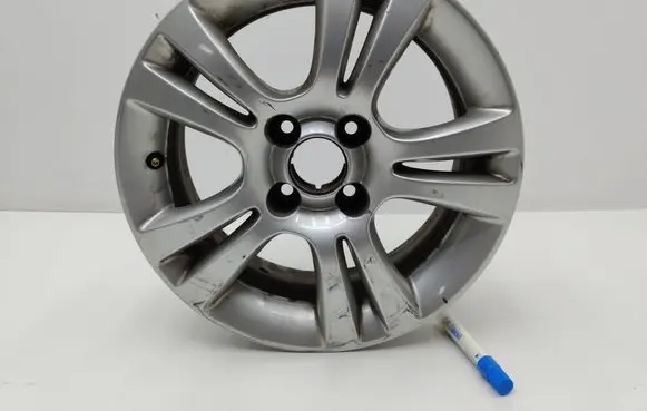 Opel Corsa D R15 alloy rim 13211899