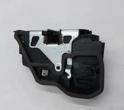 Mini Cooper Countryman R60 Front door lock