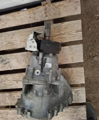 Audi Q7 4M Gearbox transfer box case 95820009 0020066 1103136006