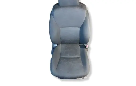 Toyota Auris 150 Front passenger seat 120833 1200831