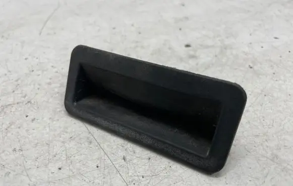 Ford Fiesta Tailgate opening switch C1BB19B514AA