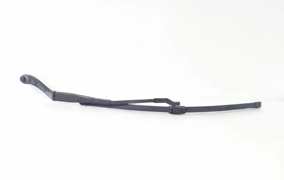 Mercedes-Benz C W204 Windshield/front glass wiper blade A2048200044