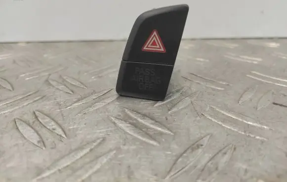 Audi Q5 SQ5 Hazard light switch 8R2941509A