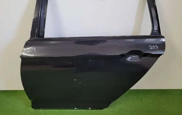 Volkswagen PASSAT B8 Rear door 3G9833311G