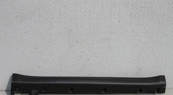 Suzuki Vitara (LY) side skirts sill cover 7723154P0VITARA 7723154P0