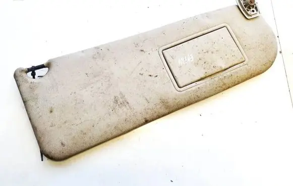 Sun visor
