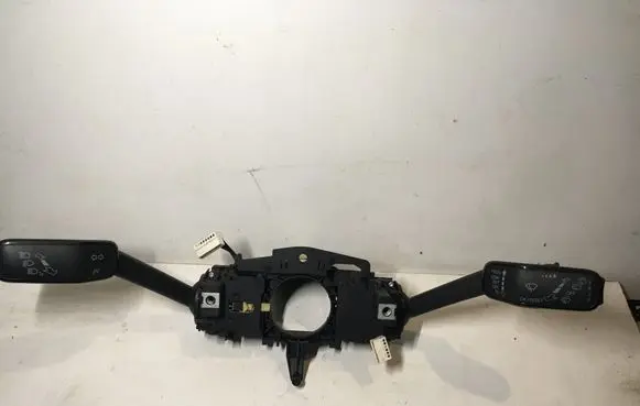 Skoda Octavia Mk3 (5E) Indicator stalk 5Q0953507AB