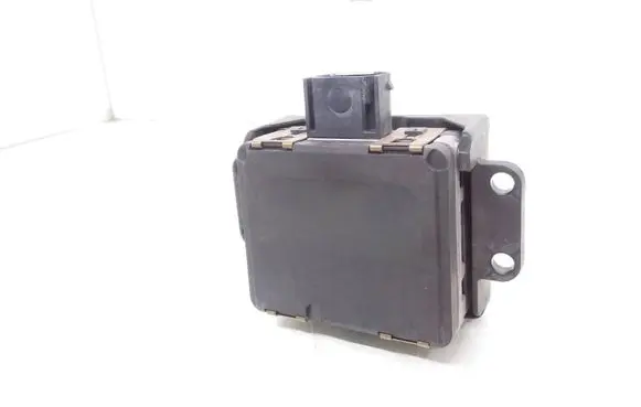 Land Rover Defender Distronic sensor radar M8B29G768AD 0203305096 39K74819