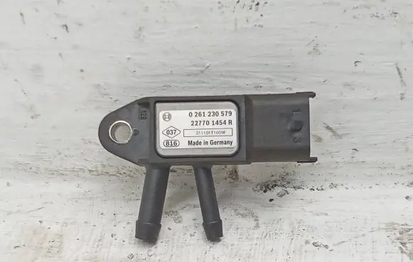 Renault Kangoo II Exhaust gas pressure sensor 0261230579 211101T1609F 227701454R