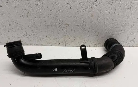 Volkswagen Jetta VI Intercooler hose/pipe 5C0129654 5C0129656