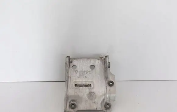BMW 7 F01 F02 F03 F04 Radiator mount bracket 7186513