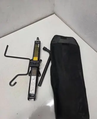 Opel Zafira B Tool set 13162852