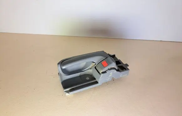 Toyota Hilux (AN10, AN20, AN30) Front door interior handle