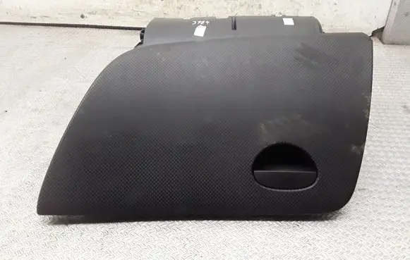 Seat Altea XL Glove box set 5P1857103
