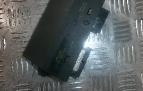 Renault Laguna I Other control units/modules 73846847