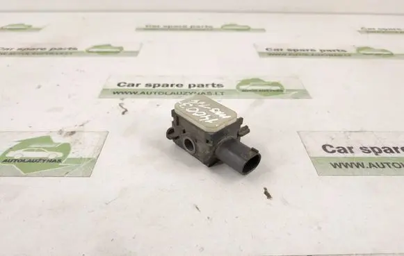 Mercedes-Benz ML W164 Airbag deployment crash/impact sensor 0038202926 A0038202926