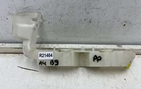 Audi A4 S4 B9 8W Front bumper mounting bracket 8w0807284e