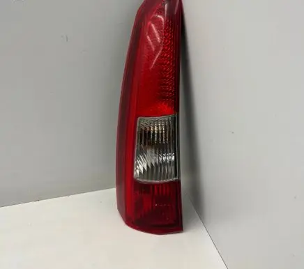 Volvo V70 Rear/tail lights 9154493