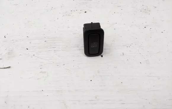 Volkswagen Tiguan Alarm switch 600962109B