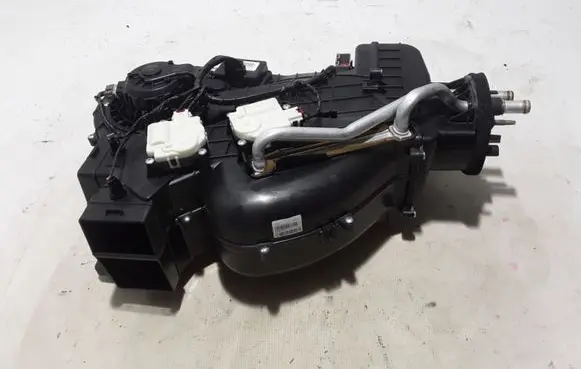 Dodge Durango Interior heater climate box assembly 68186198AD