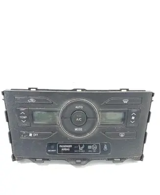 Toyota Auris 150 Climate control unit 5590002320