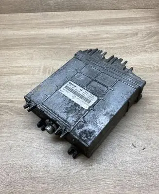 Renault Scenic I Engine control unit/module ECU 7700109621 7700105953 0281001809