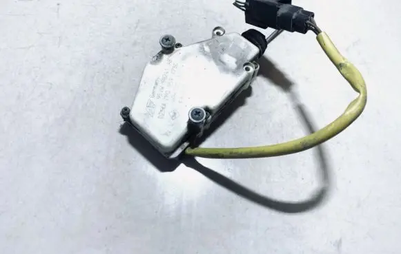 Ford Galaxy Central locking motor 95VW9B241AB 7M0959775C