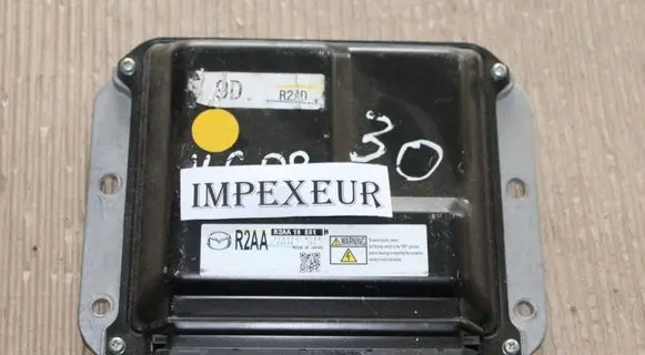 Mazda 6 Engine control unit/module R2AA18881 2758009144