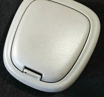 GMC Envoy Sunglasses storage box 825295 VH8457