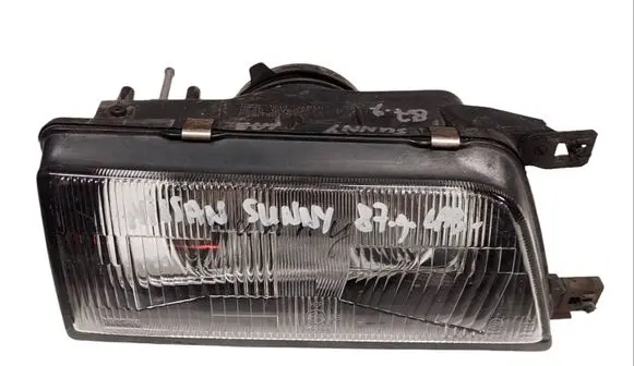 Nissan Sunny Headlight/headlamp B601060M00 B6010-60M00 26014-60M00
