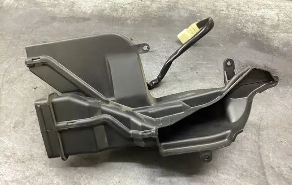 Subaru Legacy Air intake duct part PPTD15 10915
