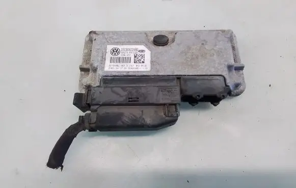 Volkswagen Golf VI Engine control unit/module 03C906024BD