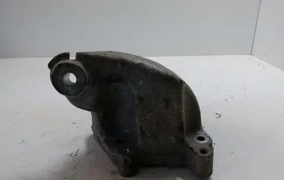 Mercedes-Benz ML W164 Engine mounting bracket A6422230304