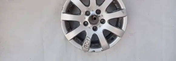 Volkswagen Golf V R15 alloy rim 1K0601025A