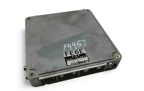 Mazda 2 Engine control unit/module ECU FE6E18881E