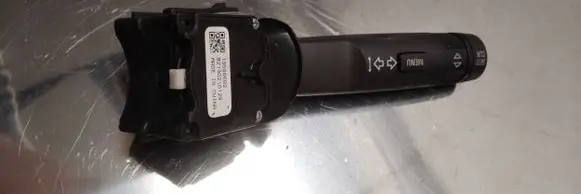 Opel Insignia A Indicator stalk 13500692