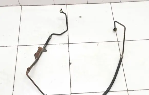 Suzuki Grand Vitara II Power steering hose/pipe/line