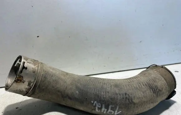 Intercooler hose/pipe