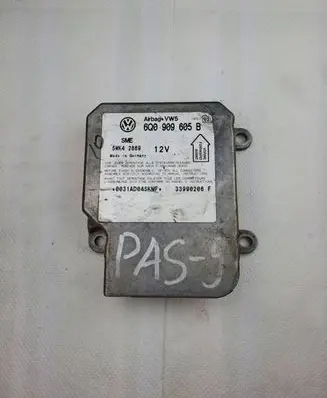 Volkswagen PASSAT B5 Airbag control unit/module 6Q0909605B 5WK42869 33990206F