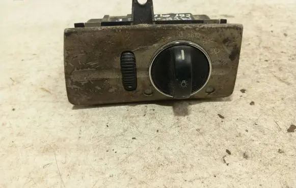 Mercedes-Benz E W211 Light switch 2115450604 04056073