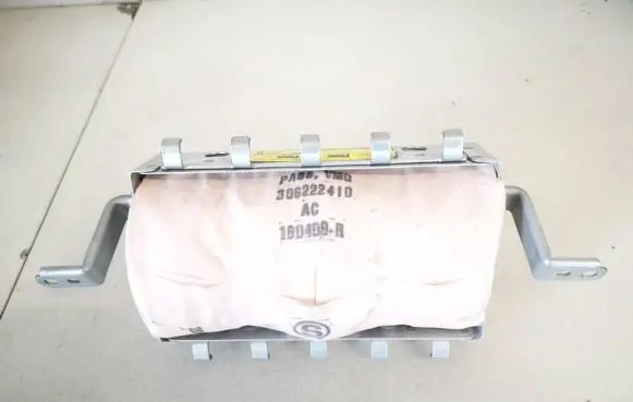 Toyota Corolla E140 E150 Passenger airbag tkpab0033 tk-pab-0033
