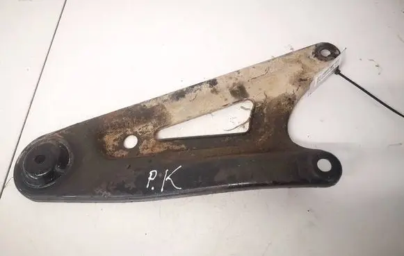 Opel Vectra C Engine mounting bracket 