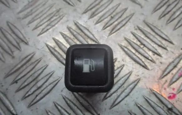 Seat Toledo II (1M) Fuel tank opening switch 3B0959833A