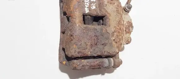 Chrysler PT Cruiser Front brake caliper 