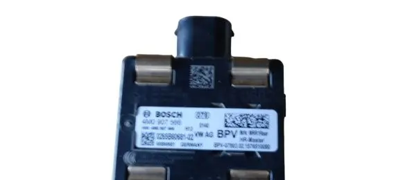 Audi Q7 4M Distronic sensor radar 4M0907566