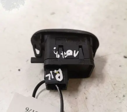 Citroen C3 Electric window control switch 96401469XT