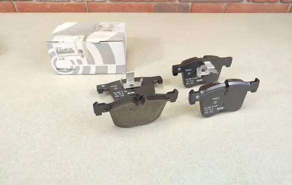 BMW X3 F25 Brake pads (front) 6859182 8883429 6856193