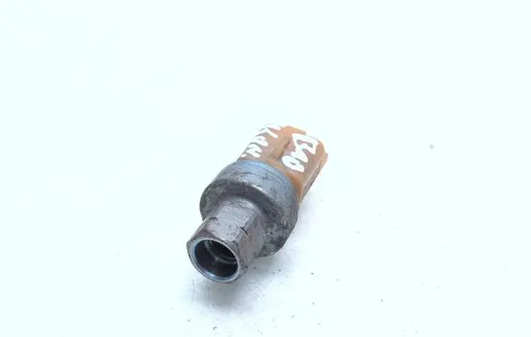 Peugeot 308 Air conditioning (A/C) pressure sensor 9673006380