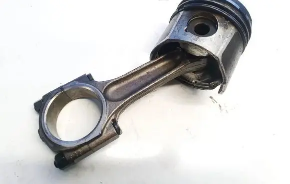 Citroen Xantia Piston with connecting rod