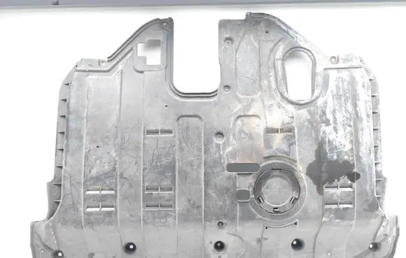 KIA Sorento Engine splash shield/under tray 29110-2P500